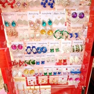 Earrings display